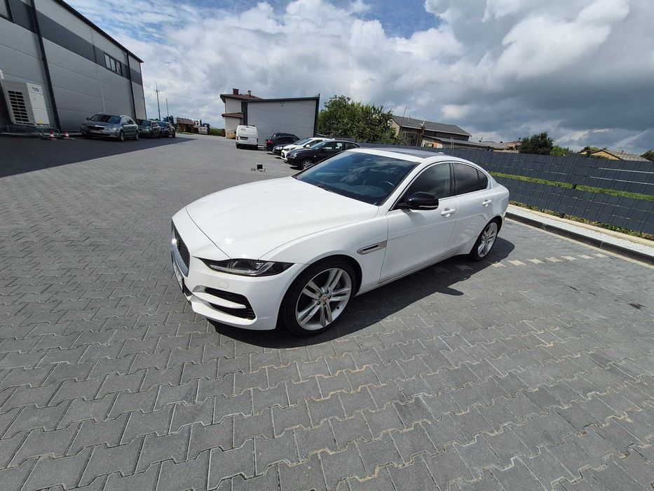 Syndyk sprzeda JAGUAR XE 2.0 Diesel MR'20 E6 WF3475X