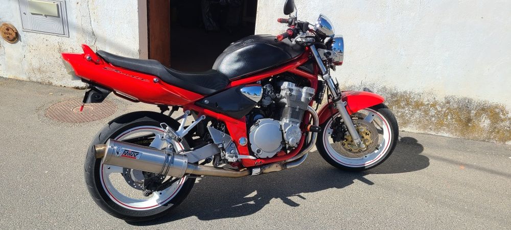 Suzuki bandit 600 MK2 de 2001 vendo ou troco