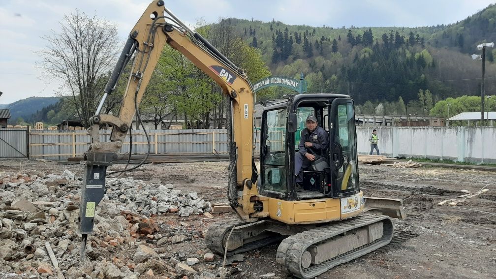 Екскаватори 5-25тон.Гідромолот.Ямобур.Міні міксер.