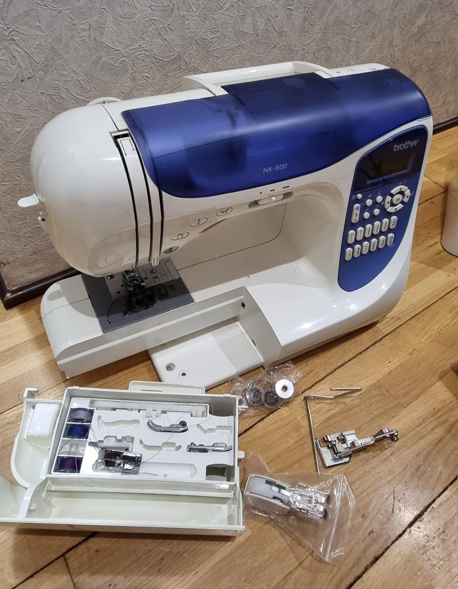 Швейна машинка Brother NX-600