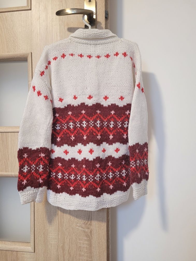 Ręcznie robiony sweter 134/140