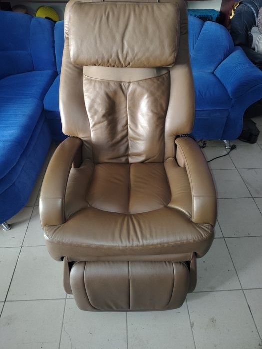 Крісло масажне офісне.