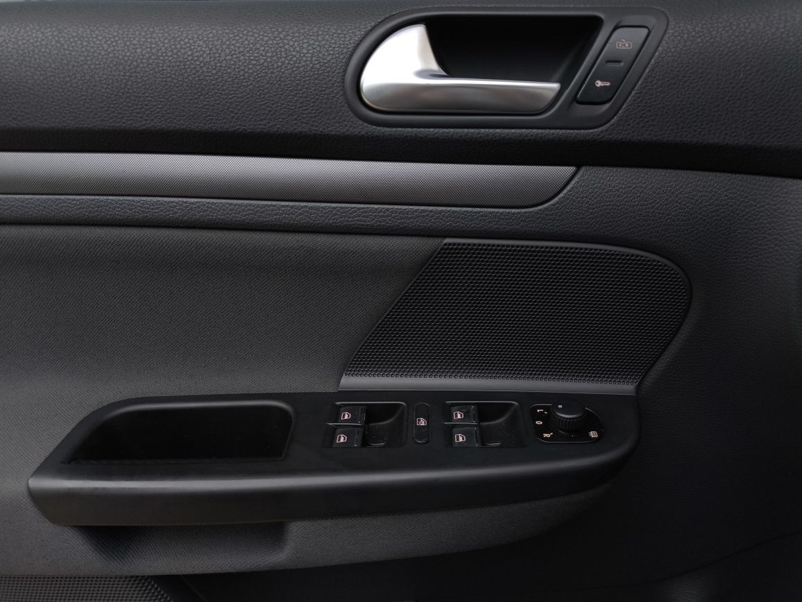 Volkswagen golf 5