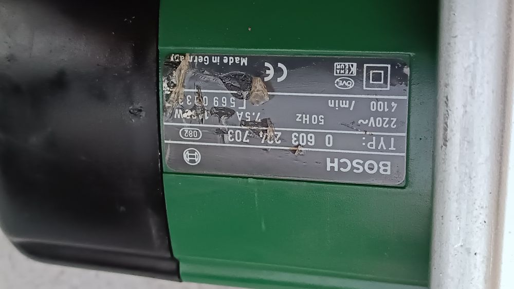 Циркулярка ручнна професійна  Bosch з Німеччини