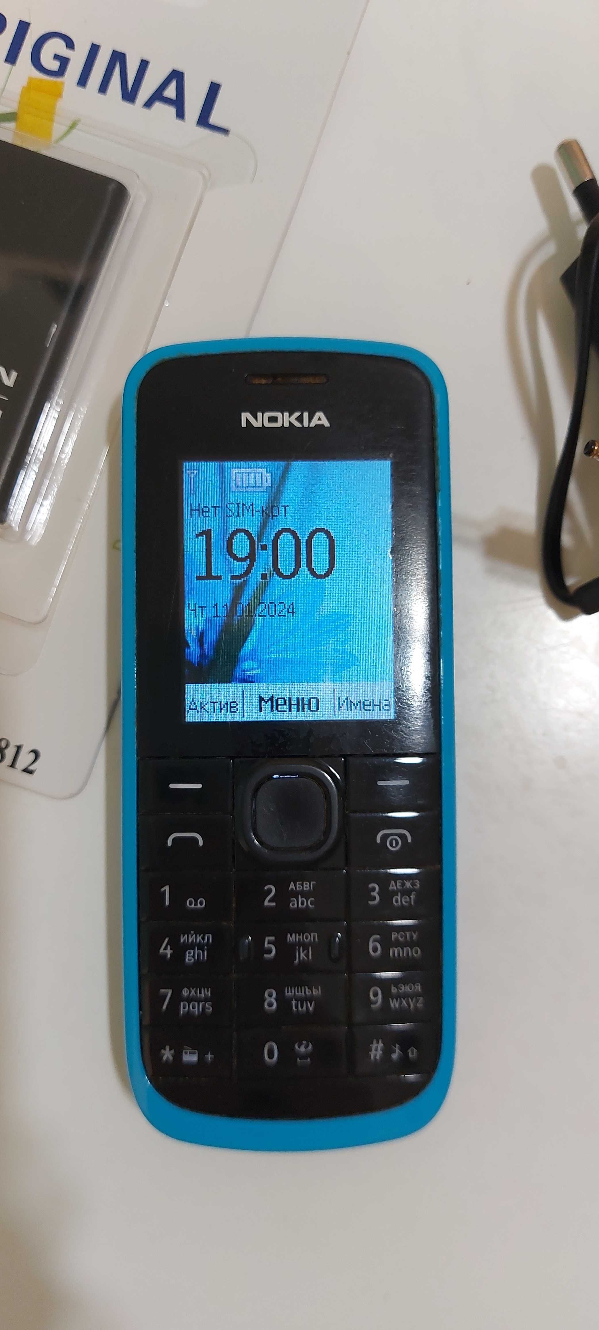 Nokia 113  Все работает. Новый аккумулятор. Состояние новой