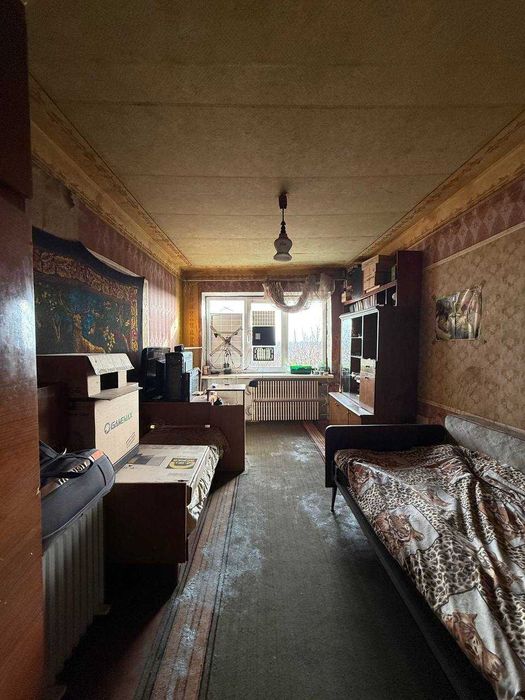 Продаж 2 кімн. квартири- вул. Михайла Грушевського (ДИМИТРОВА)