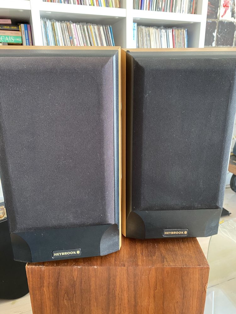 Colunas Monitor Heybrook HB1