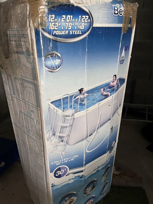Piscina bestway usada 4.12x2x1,22mt