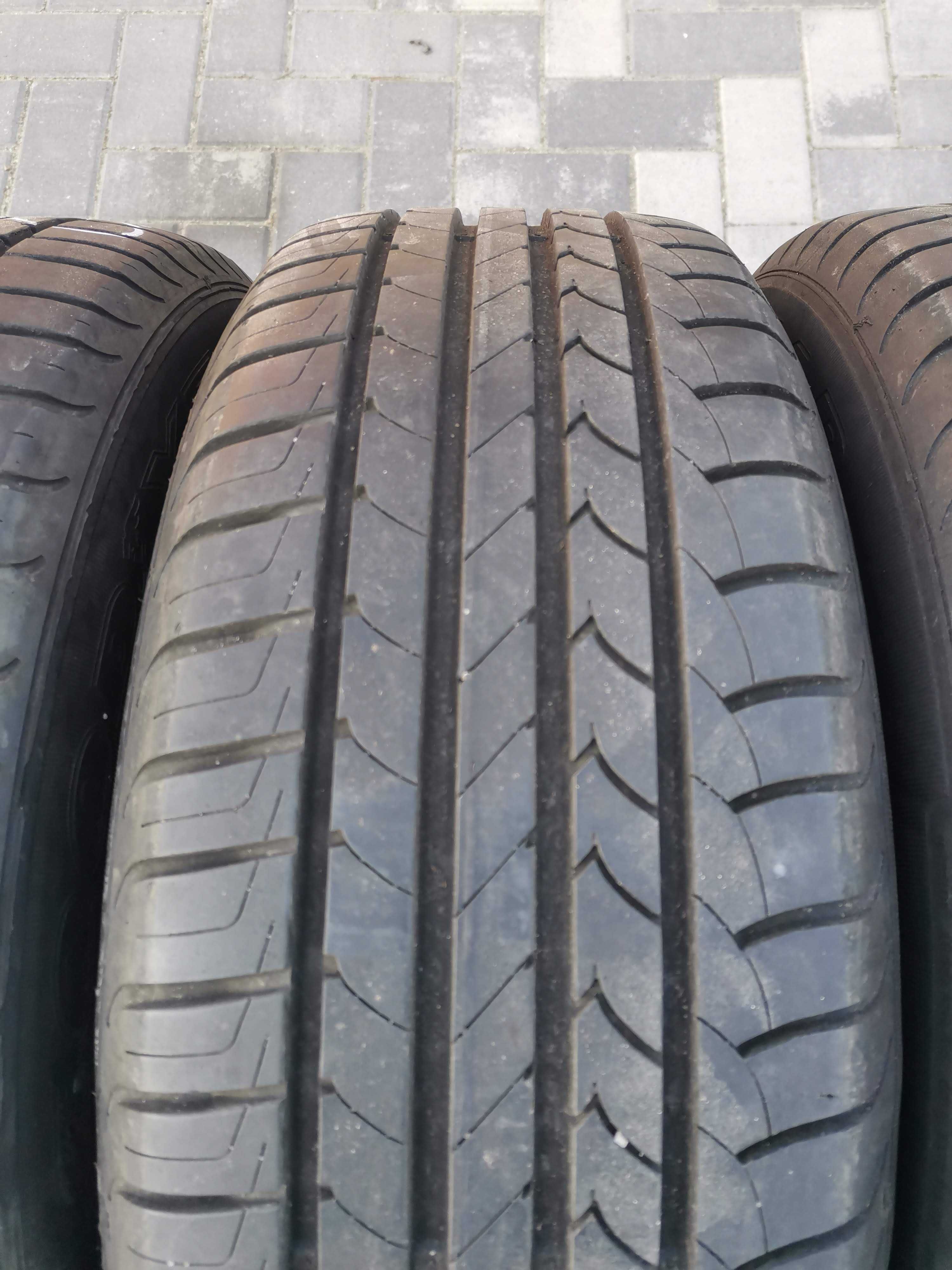 4 Opony letnie Goodyear EfficientGrip 215/60 R16 95H