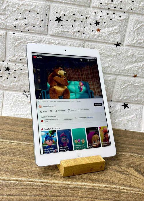 Планшет Apple iPad Air