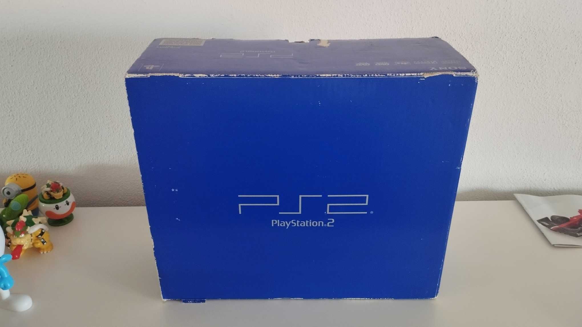 PS2 - Caixa de Consola + Cabo Vídeo + Cabo Alimentação + SCART