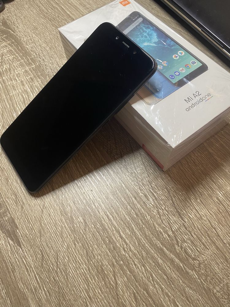 Xiaomi mi A2 4/64