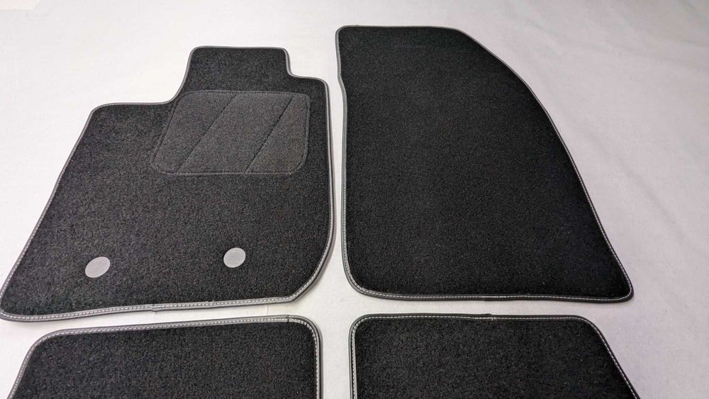 Tapetes Dacia Duster 2013 e anos seguintes