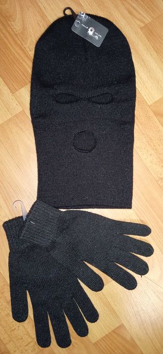 Балаклава тепла і перчатки нове