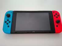 Nintendo Switch V2 + Ring Fit + Etui + 5 gier