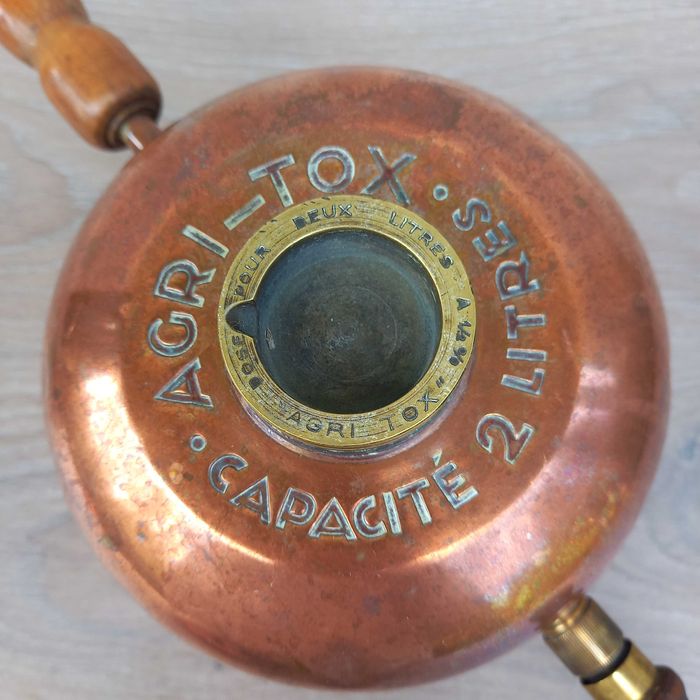 Stary francuski miedziany opryskiwacz hydronetka - sygnowany