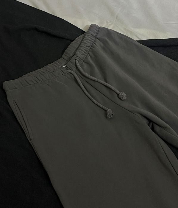 Теплі темно-сірі штани