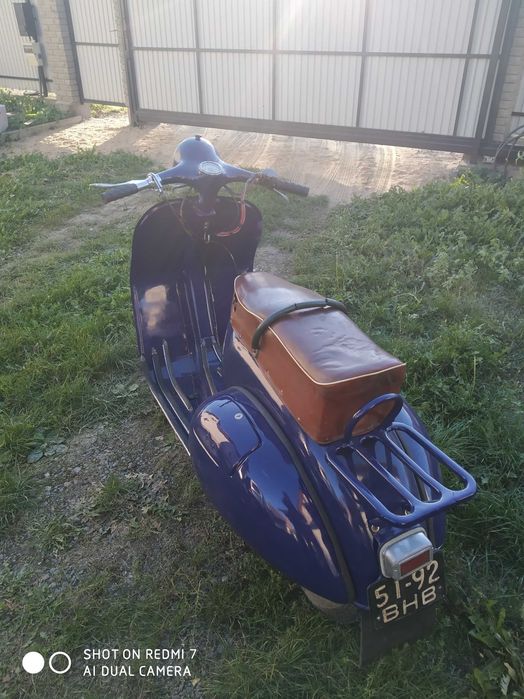 рідкісний ретромоторолер В'ятка ВП-150 ,на ходу