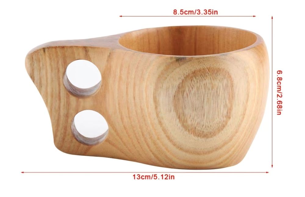 Drewniana filiżanka do kawy lub herbaty