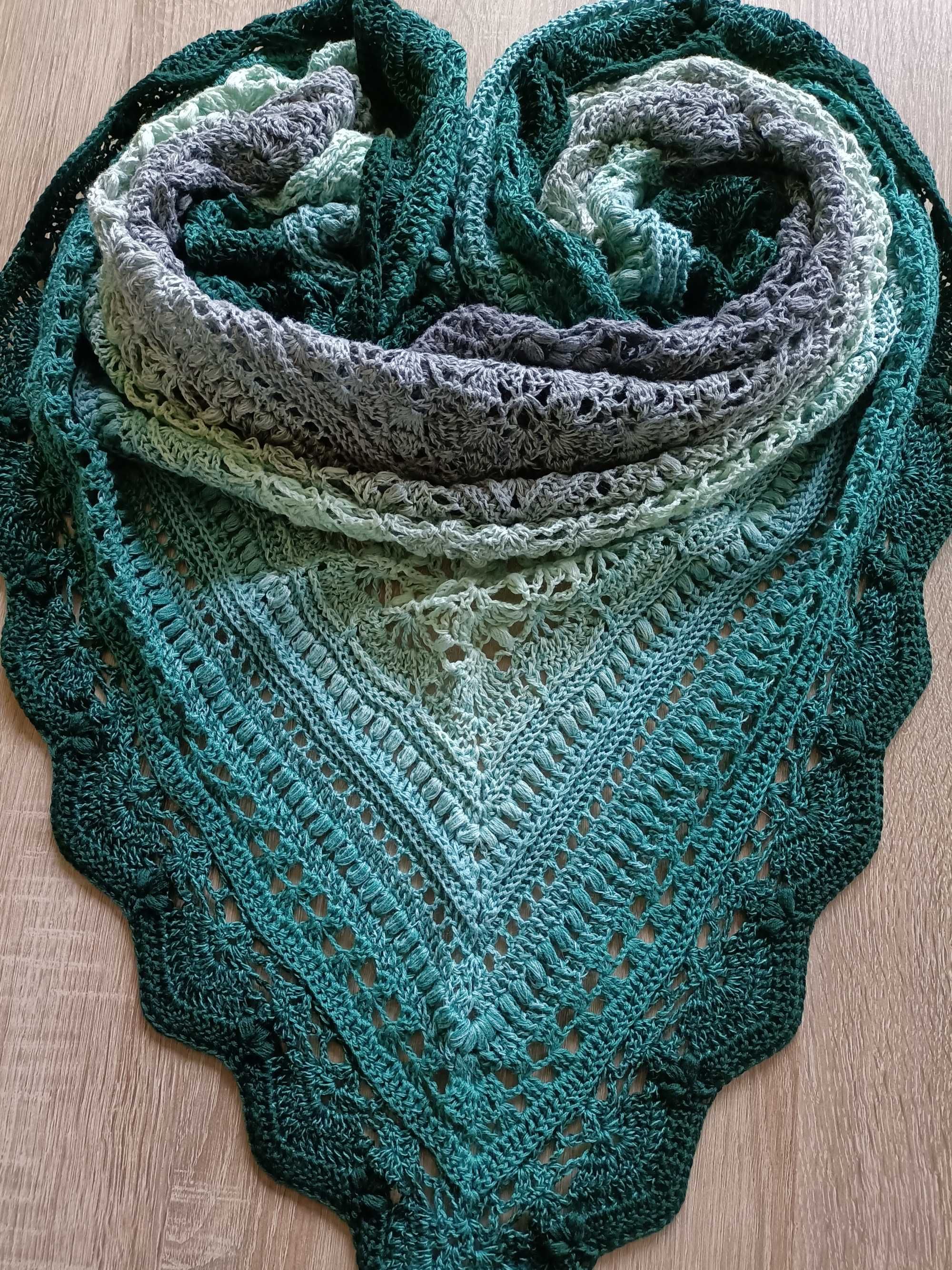 Chusta Ombre, ręcznie robiona na szydełku, szydełko, Handmade