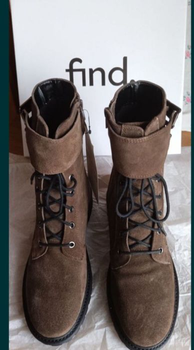 Ботинки сапоги женские 40