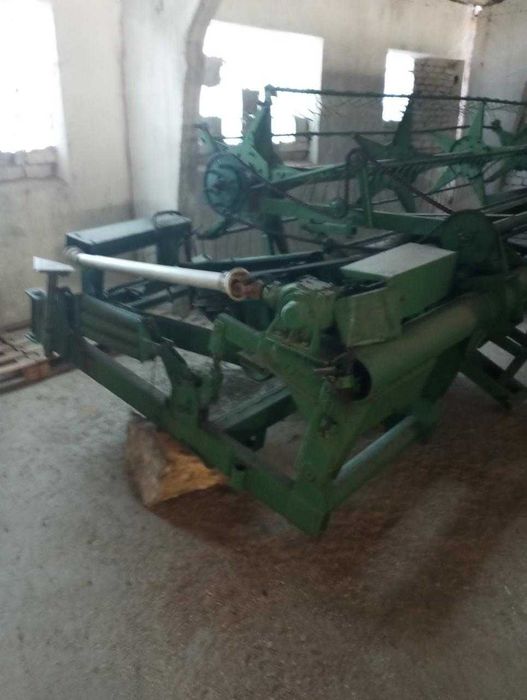 Жниварка ,  жатка причепна ЖВП (У)-5.1М.