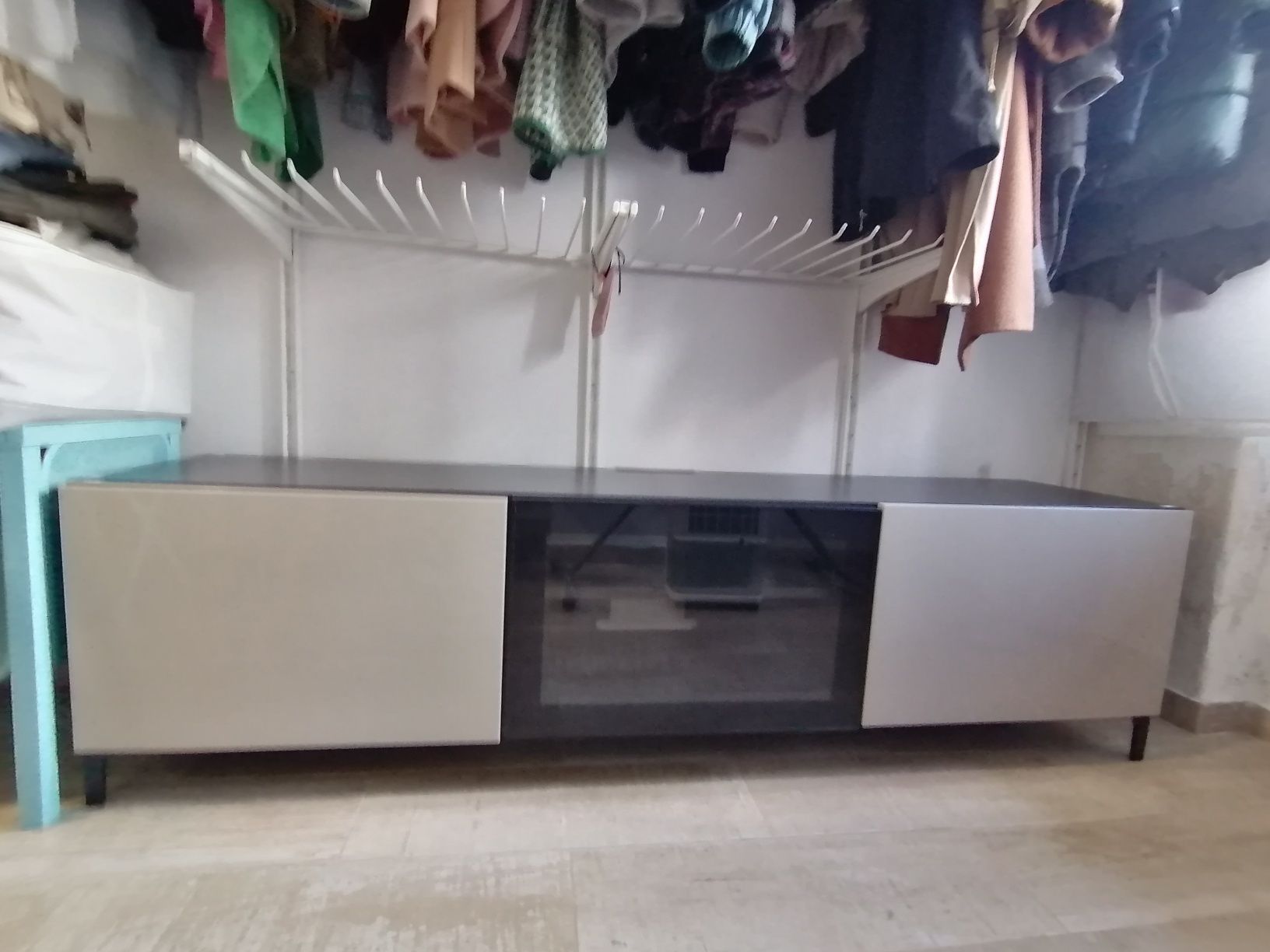 Móvel aparador BESTA IKEA