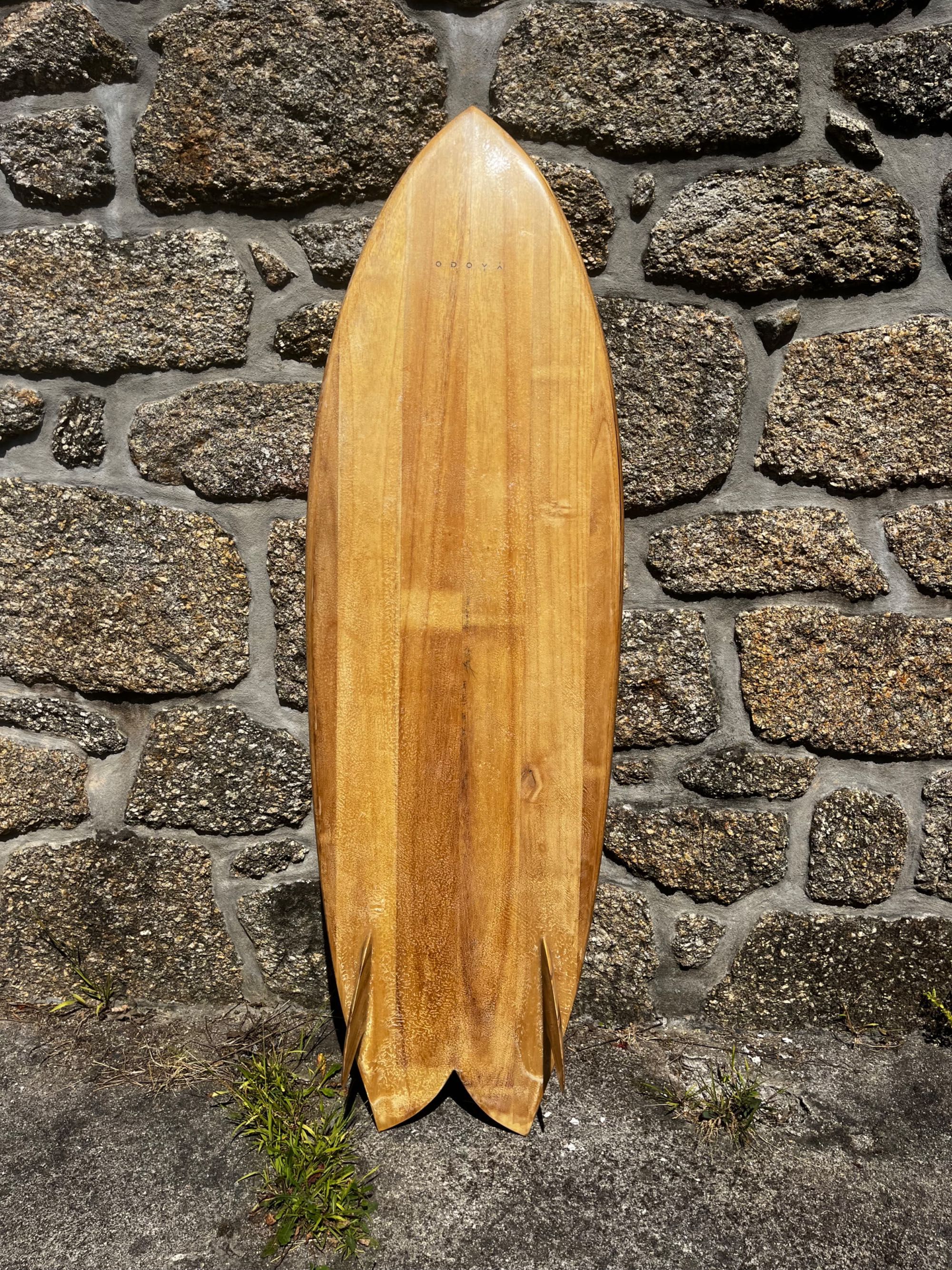 Prancha de Surf Retro Fish 5’7 (oca, de madeira Paulownia)