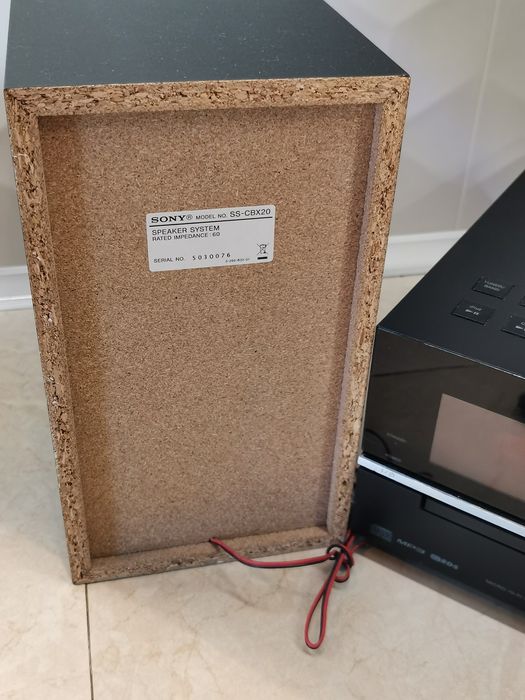 Mini wieża Wieża sony z CD mp3 stan idealny