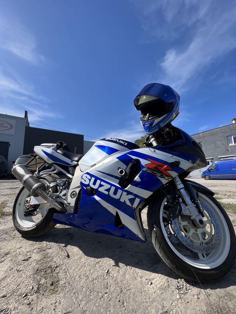 Suzuki GSX R 750