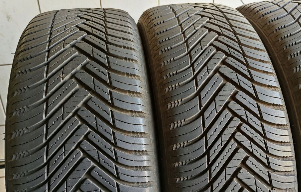 4x 195/55r16 Hankook Kinergy 4s2 H750/87v