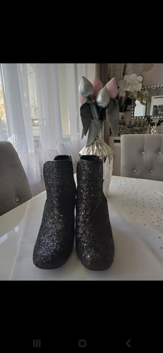 Botki brokatowe jaj nowe!