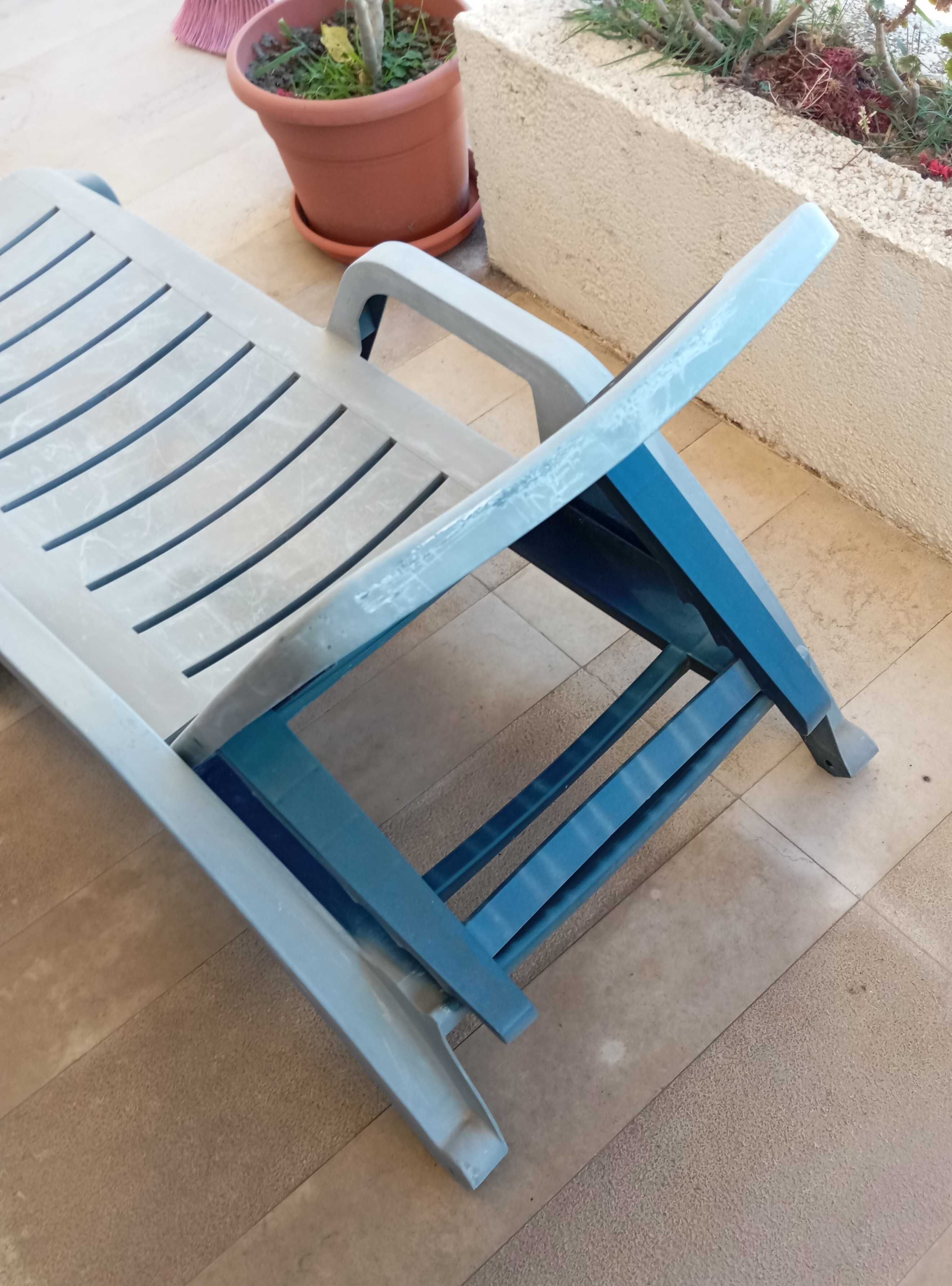 Espreguiçadeira de resina