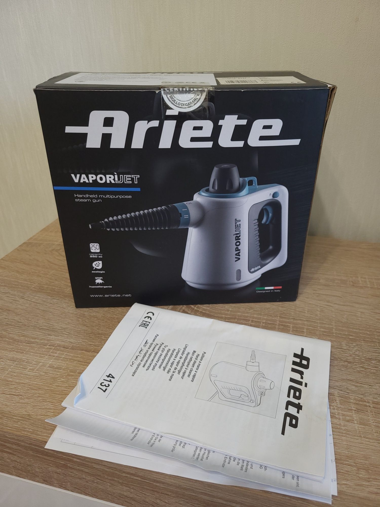 Пароочисник Ariete для вікон, кухні, плитки,тканин та ін. пароочистите