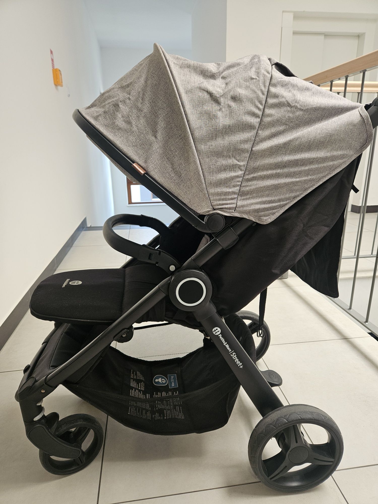 Wózek spacerowy Petite i Mars