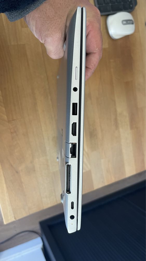 HP EliteBook 840 G6 - Intel Core i5-8365u com Fatura e Garantia