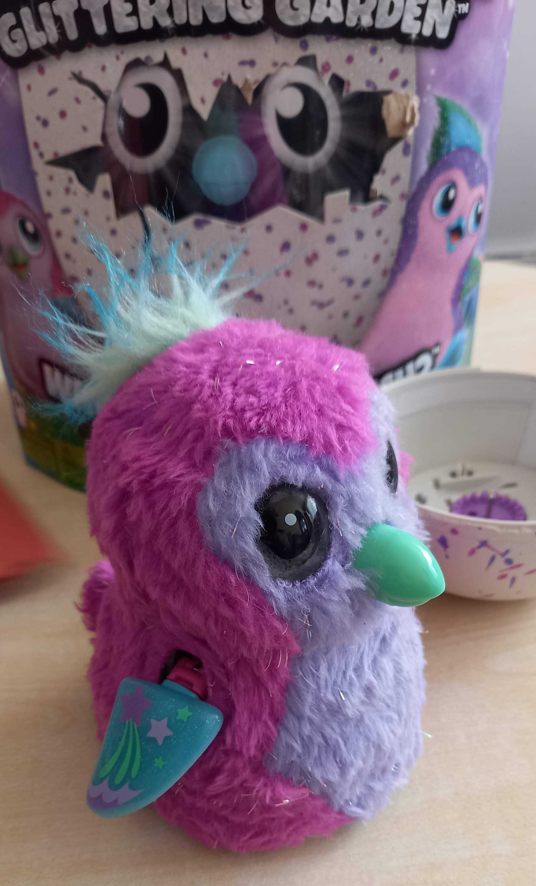 pingwinek brokatowy Hatchimals  Jajko Interaktywne Spin Master