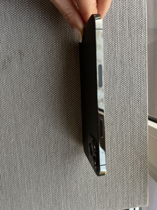 Продам iphone 12 pro max, 256