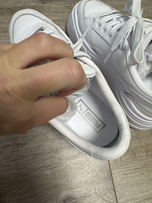 Кожанные кроссовки puma mayze stack. размер 36