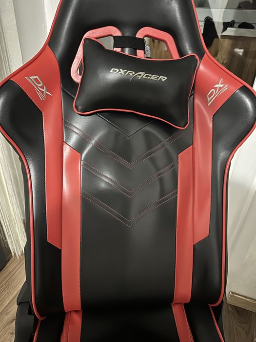Продам крісло dx racer p series
