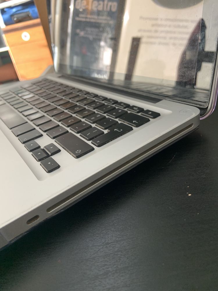 MacBook pro 2009 para peças