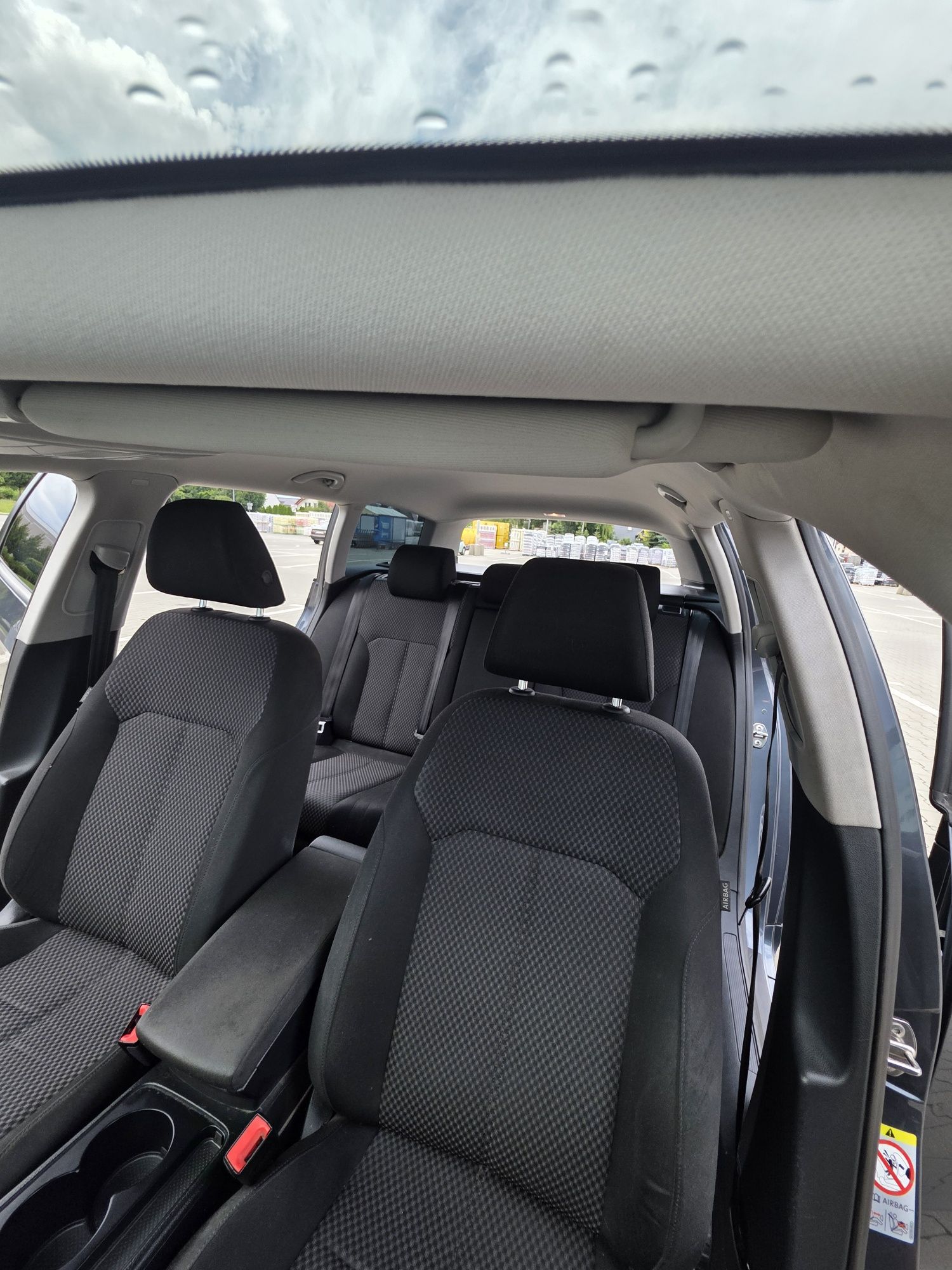 Volkswagen Passat B7 Variant 1.6 TDI BlueMotion, 2013, manual — zadban
