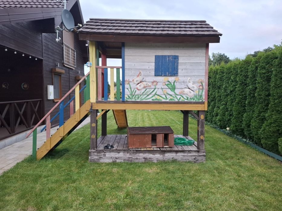 Domek dla dzieci zjezdzalnia piaskownica