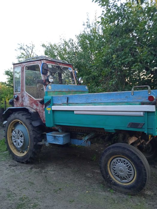 Продам трактор т-16