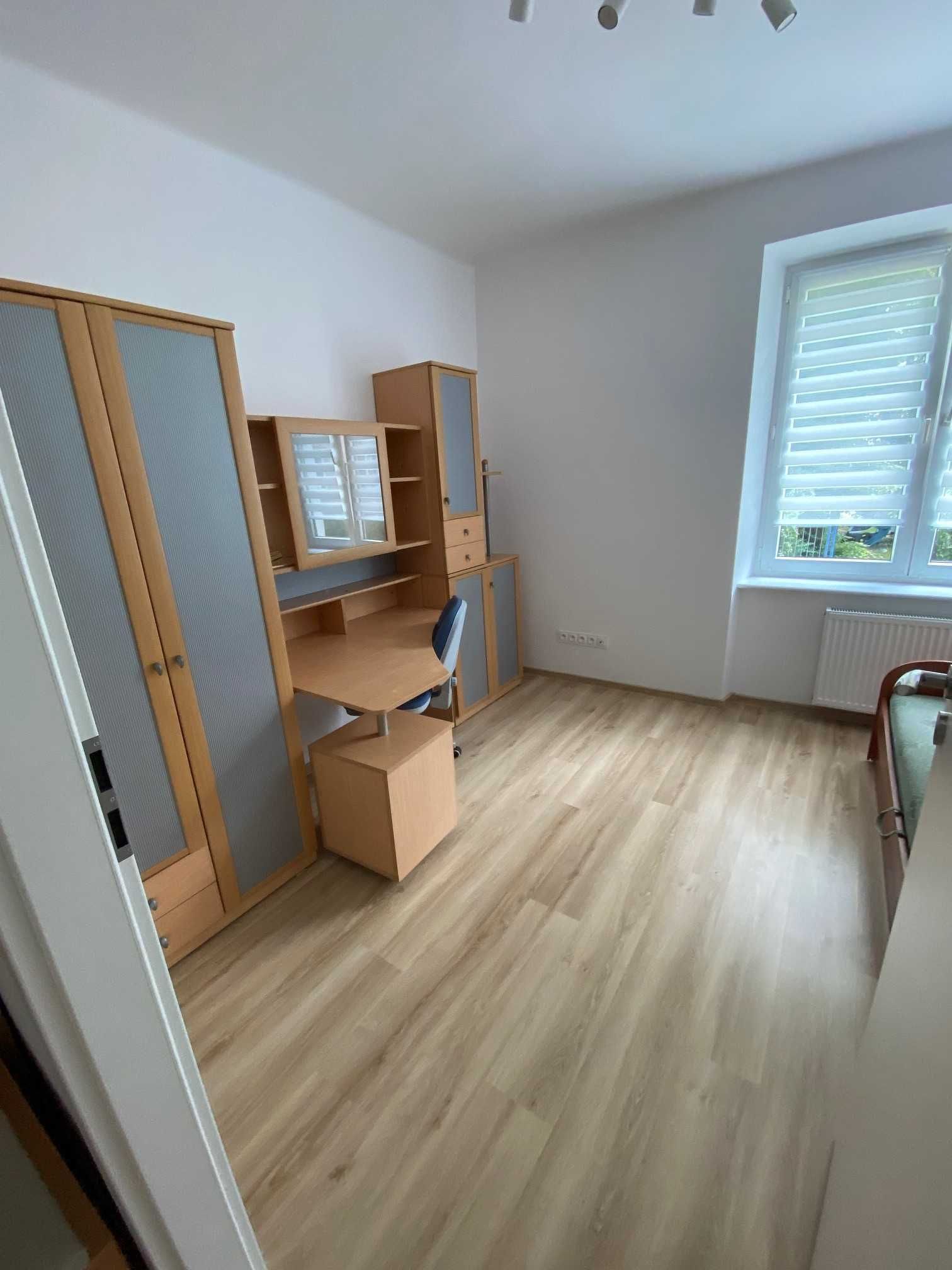 Wynajmę 3 pokojowe mieszkanie, w atrakcyjnej lokalizacji w Nowej Hucie