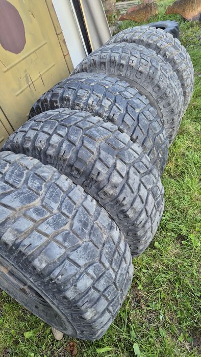 Резина уаз 5 колес р15. 35 з дисками -40