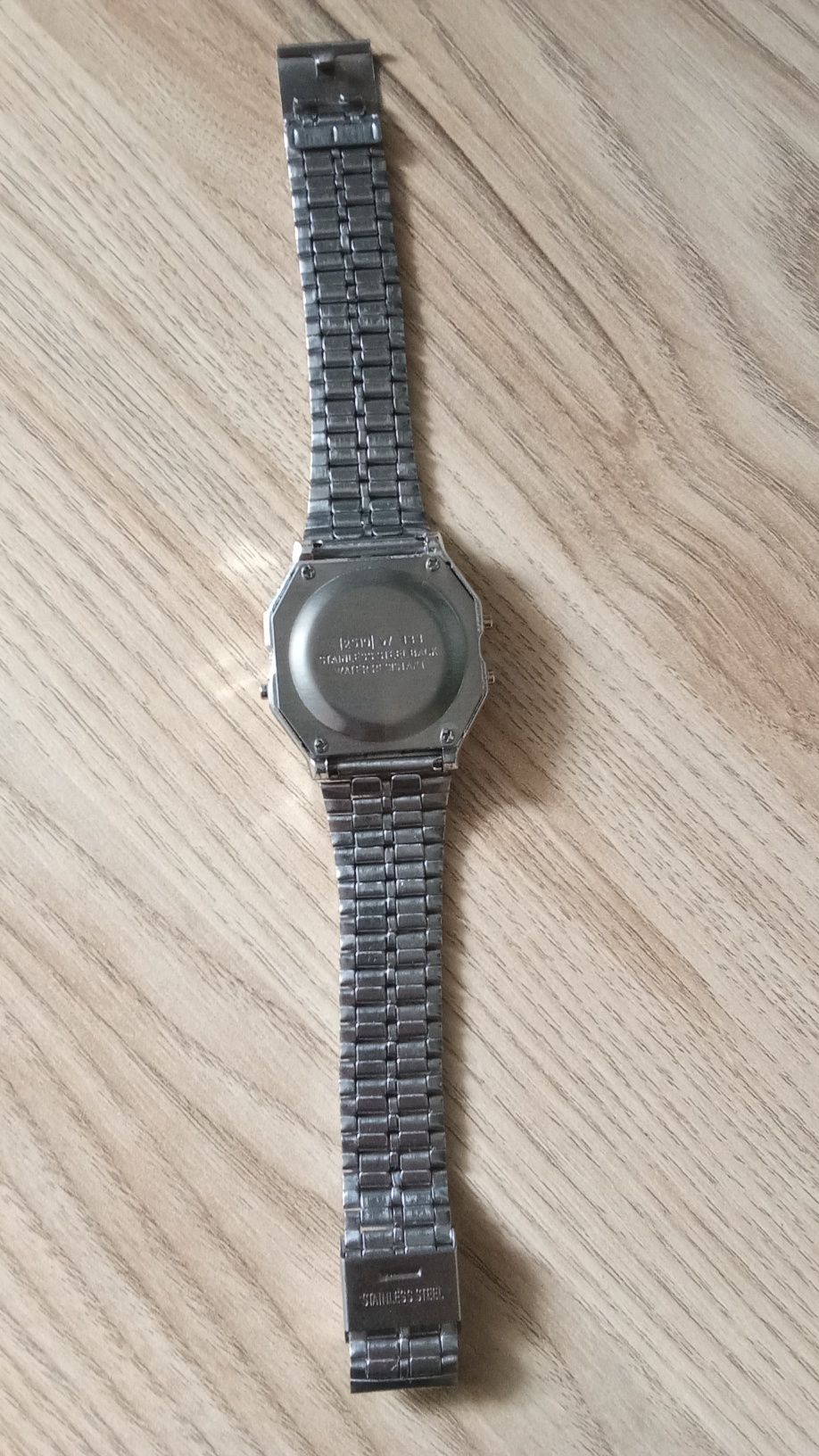 Zegarek typu casio unisex