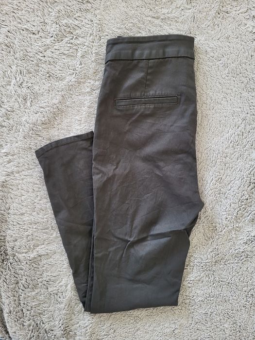 Spodnie rurki Massimo Dutti rozm 38,stan bardzo dobry