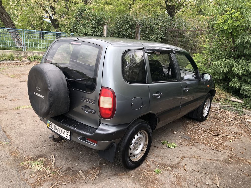 Chevrolet Niva 1.7 газ/бензин