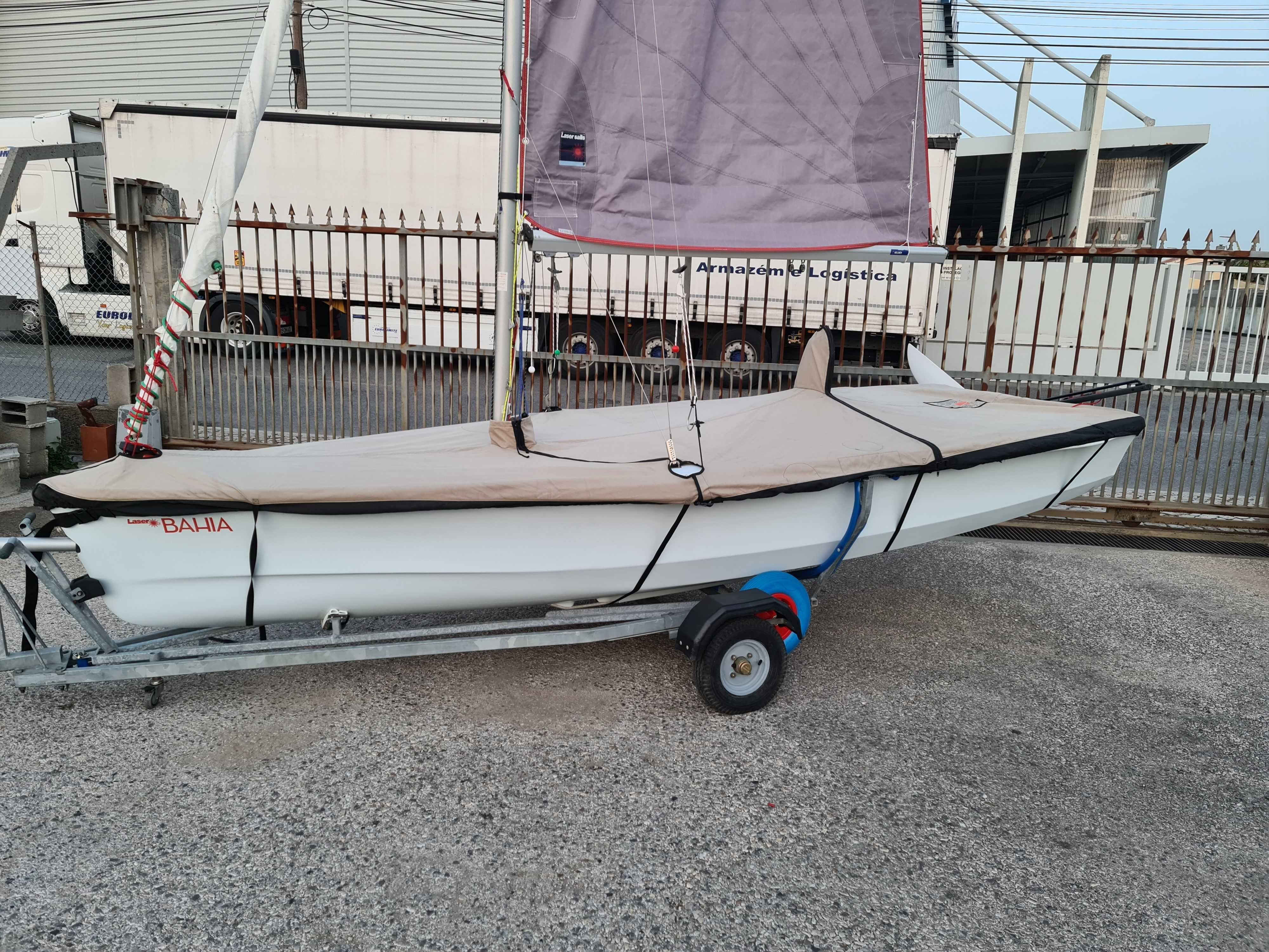 Barco a vela Laser Bahia full extras